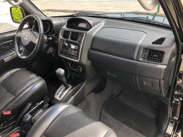 Pajero TR4