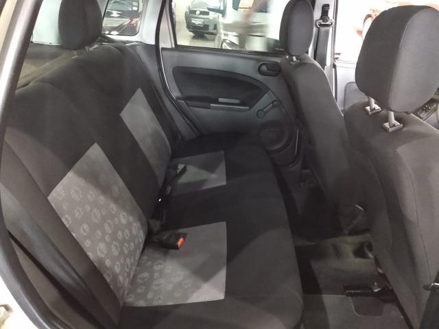 Ford Fiesta 1.0 2013 - Foto 12