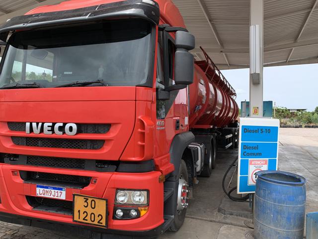 Iveco 2014 c Vanderleia tanque