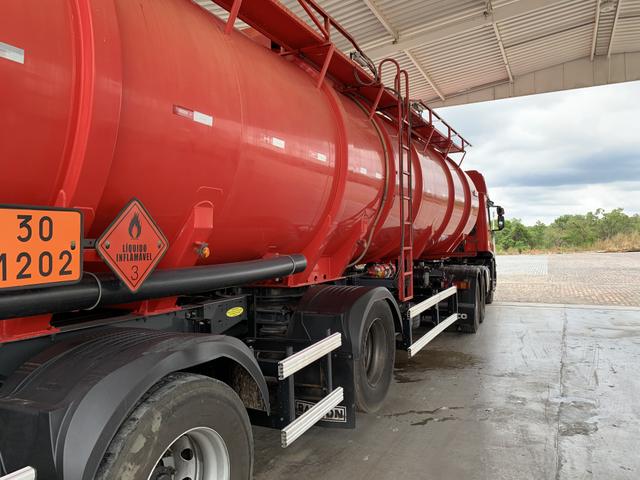 Iveco 2014 c Vanderleia tanque - Foto 13