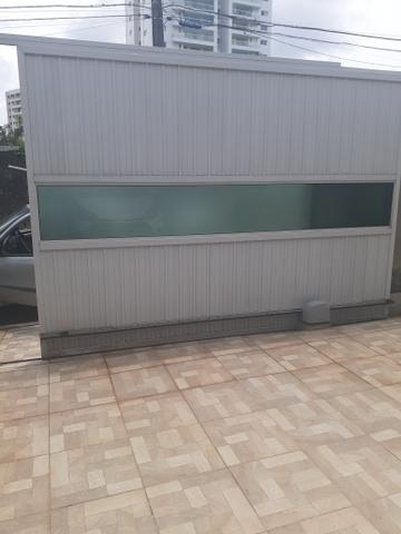 Portão e vidro