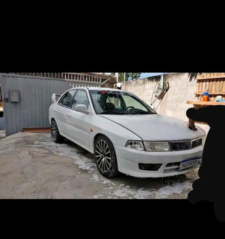 Mitsubishi Lancer GLX manual completo! Barato