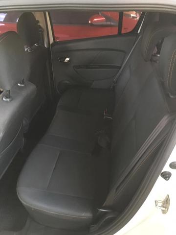 Renault Sandero Stepway - Foto 6