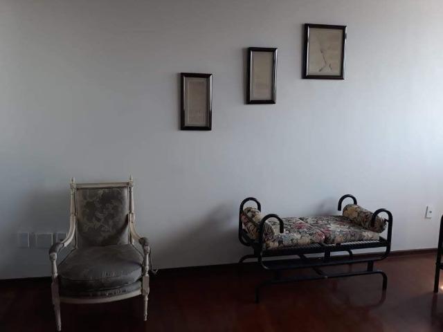 Apartamento com 4 Quartos à Venda, 240 m² por R$ 236.000 - Foto 7