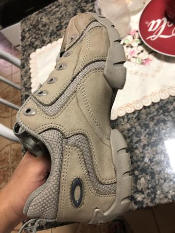 Bota oakley flak Elefante zerada tamanho 40