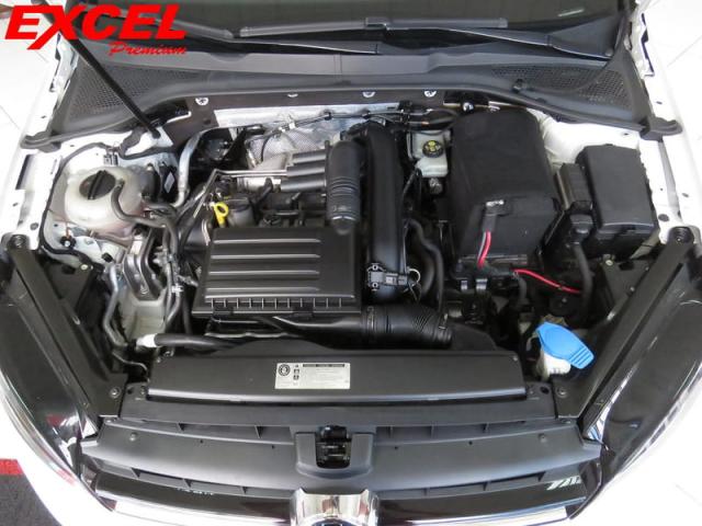 VOLKSWAGEN GOLF VARIANT HIGHLINE 1.4 TSI AUT - Foto 19