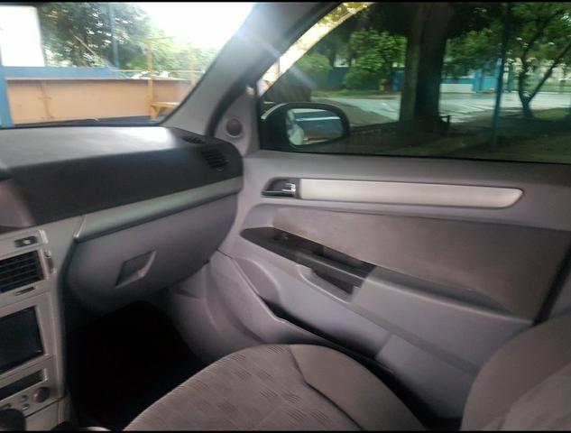 Vectra Elegance 2.0 8v Aut - Foto 9
