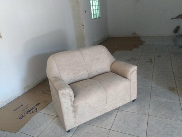 Sofá dóis lugares peça única