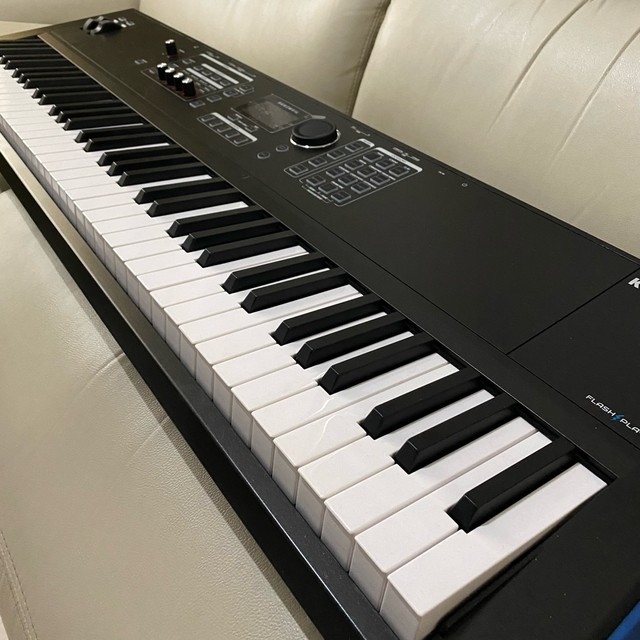 PIANO KURZWEIL SP6 STAGE PIANO