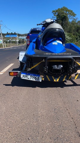 Jet ski 215 em estado de novo