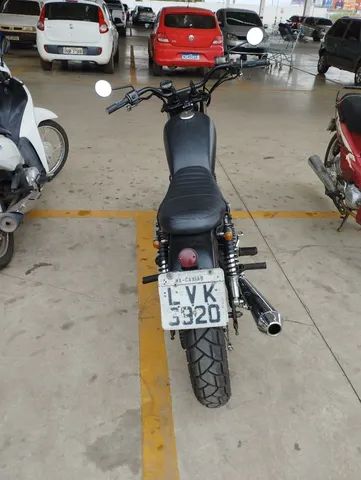 Lot Suzuki Intruder 250 Motorbike