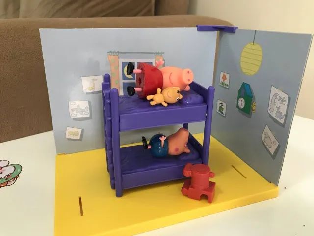 Playset da Peppa Cama/Beliche + Personagens Peppa e George - Foto 3