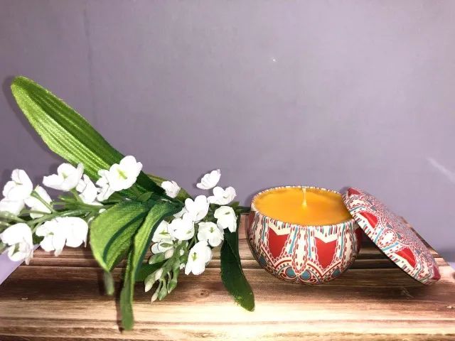 Vela na Latinha Aromática/Perfumada - Aroma Pêssego - Foto 3