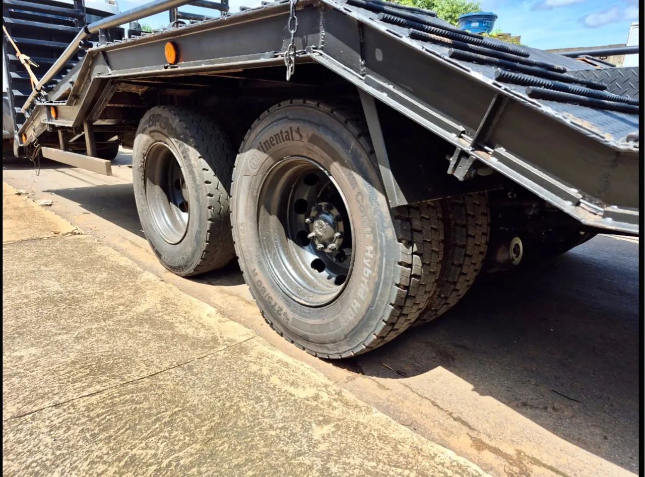 Caminhão Truck VW 24.250 6x2  Constellation E5 - Foto 5