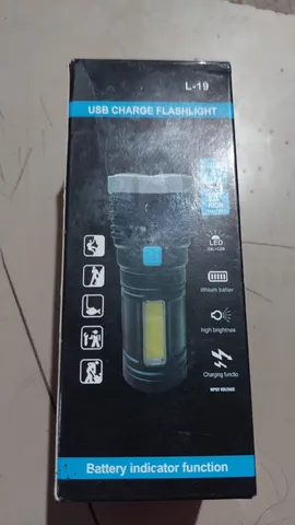 Lanterna 3 Estágios Led L19 - Nova - Importada