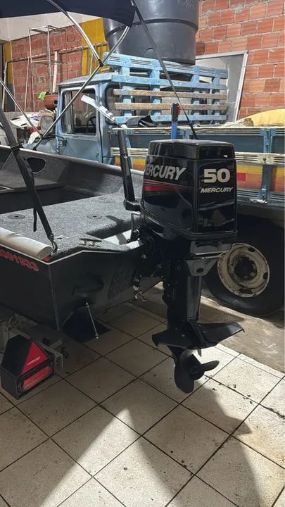 Motor de popa Mercury 50hp 4 tempos