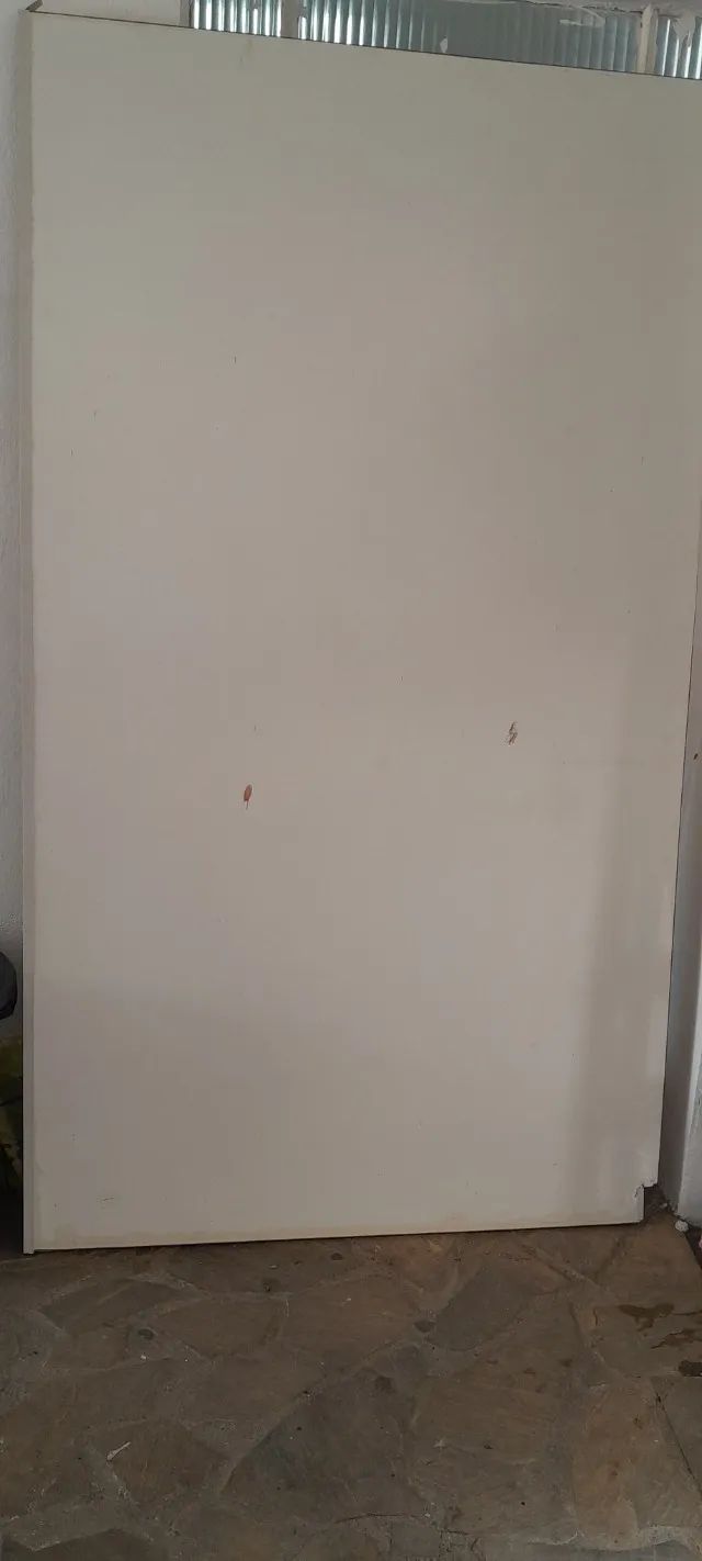 Divisória em MDF e porta com fechadura - Foto 2