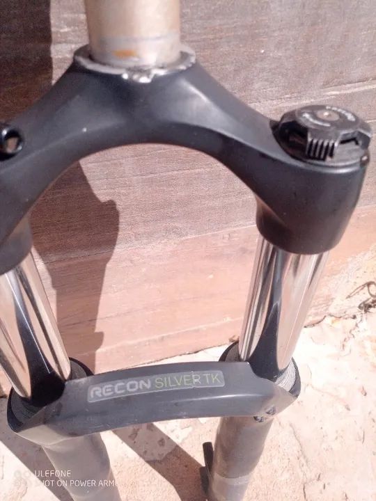 Suspensão Rock shox Recon Silver TK aro 26/27,5 com trava remota - Foto 5
