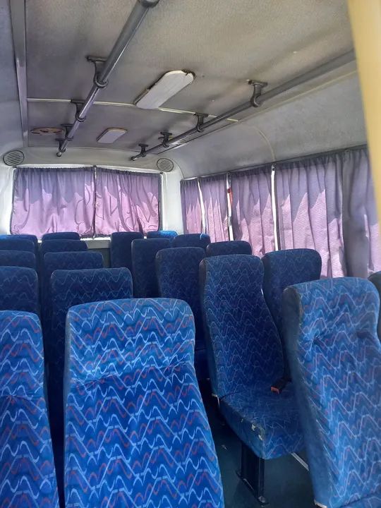 VOLARE A6 23 passageiros  - Foto 10