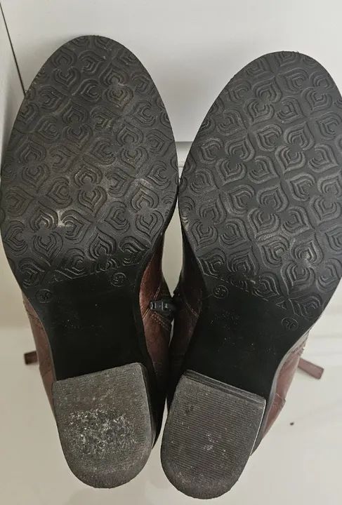 Bota Couro Legítimo Tamanho 37 Ótimo Estado - Foto 3