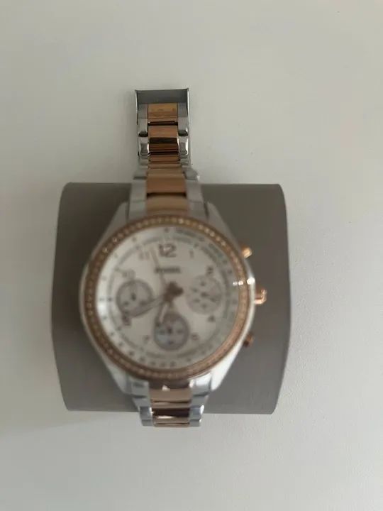 Relógio Feminino Fossil - Dourado e Prata - Foto 2