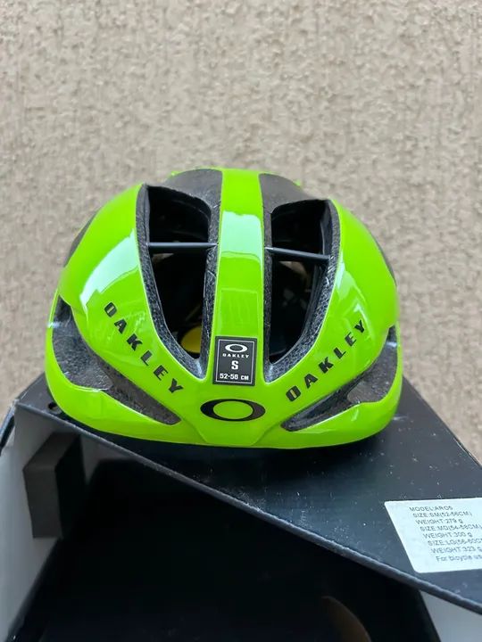 Capacete Oakley aro 5 série limitada - Foto 2