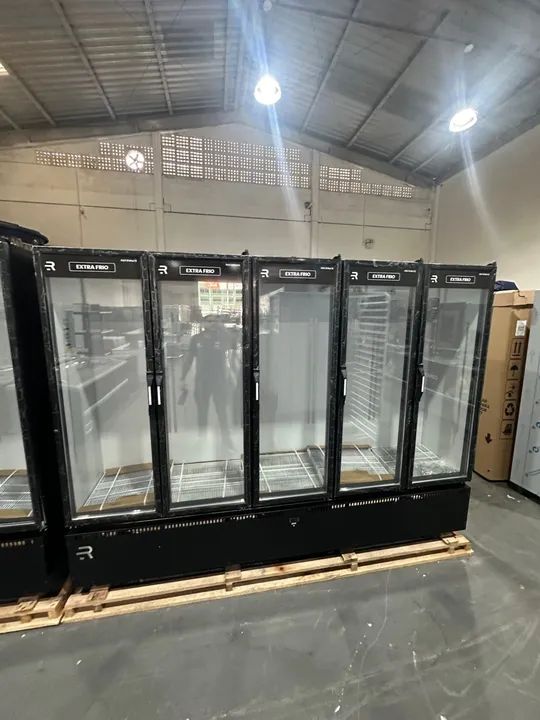 Expositor extra frio 5 portas cerveja refrimate 