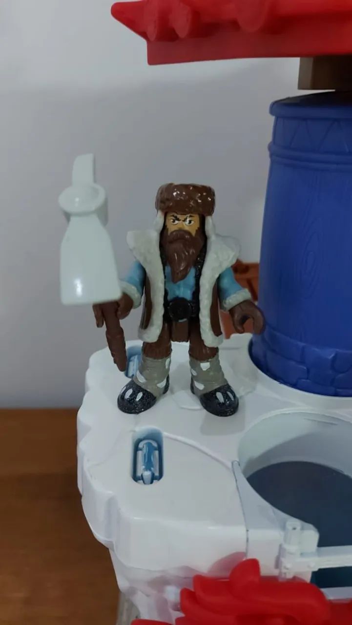 Vendo brinquedo Templo do Yet - Foto 3