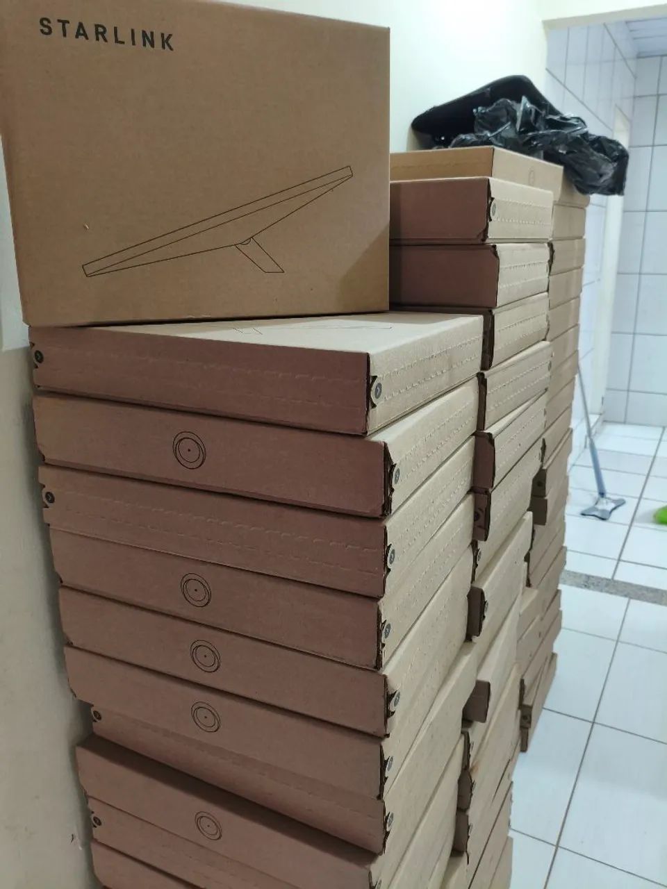Kit Starlink Internet Via Satélite
