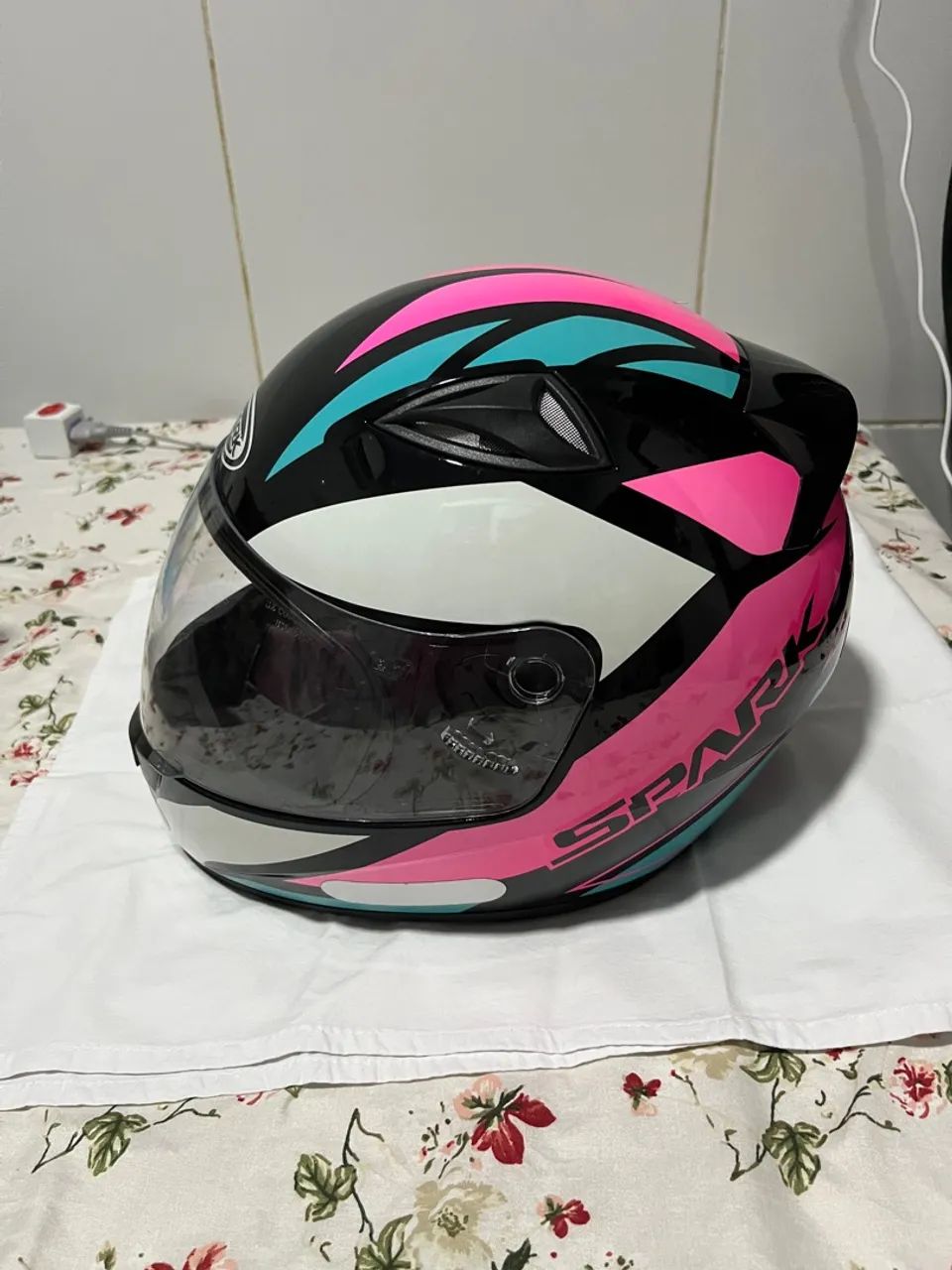 Capacete ebf new spark novo  - Foto 4
