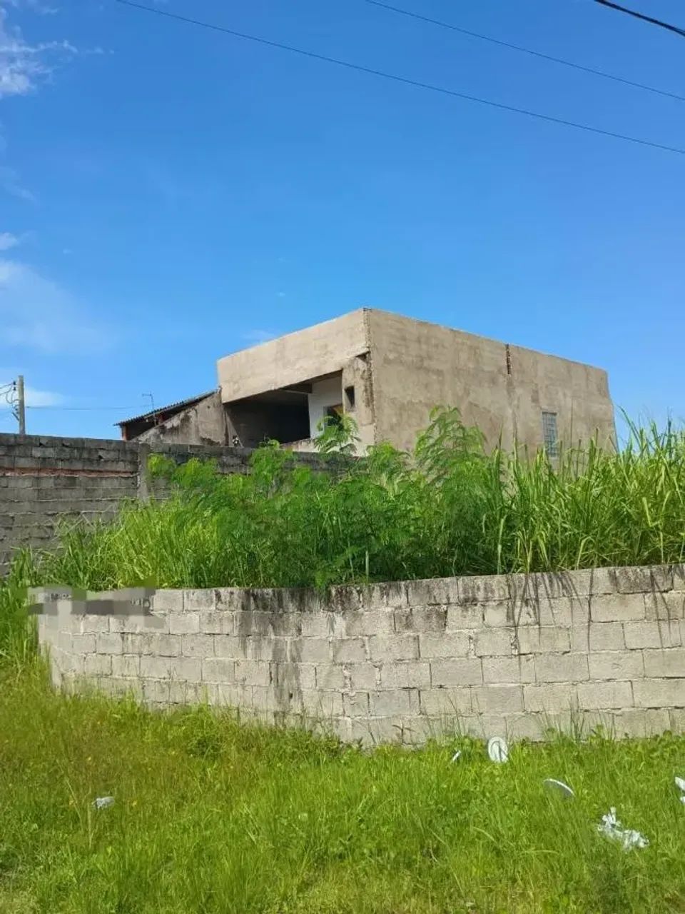 Terreno para venda possui 413 metros quadrados em Jardim Palmeiras - Itanhaém - SP