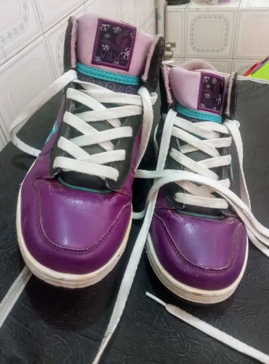 Tênis Vibe - Roxo e Azul - Tamanho 35 - Foto 2
