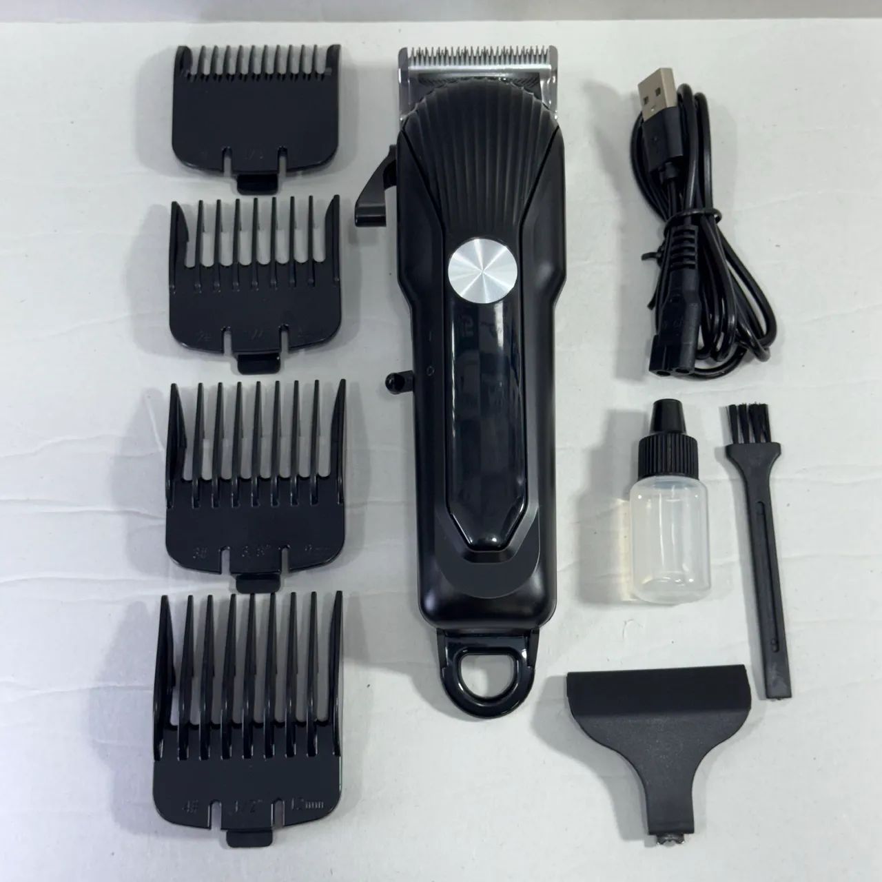 Máquina de cortar cabelo sem fio visor digital  - Foto 2