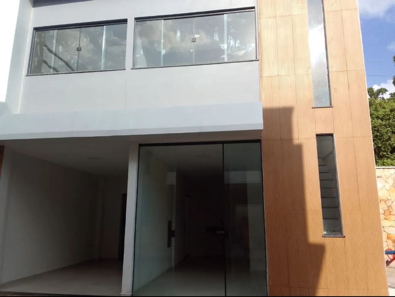 Repasso Casa - Condomínio Lê Chardon (Aceito veículo)