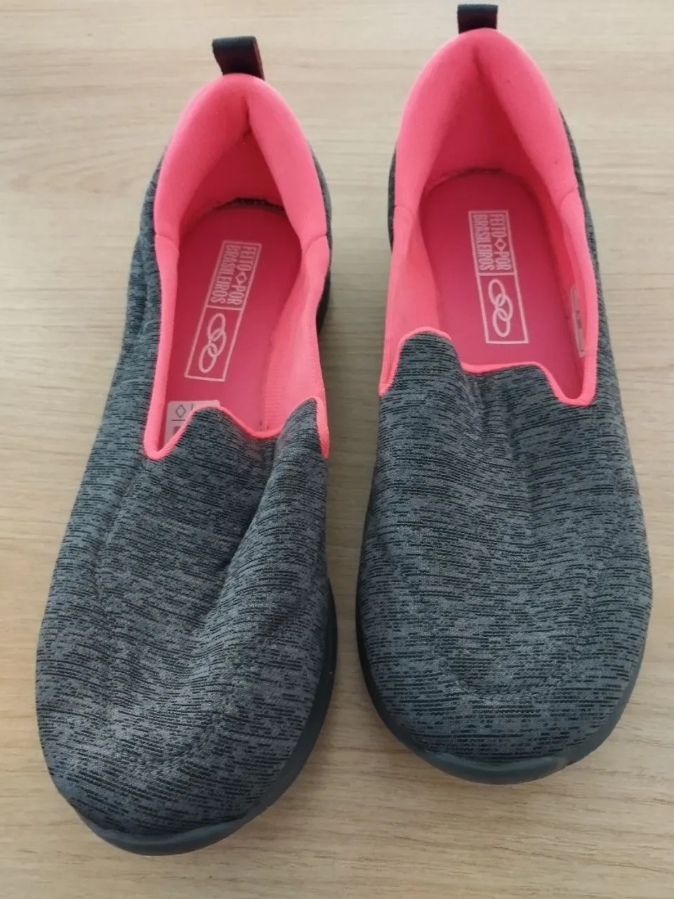 Tênis Olympikus mantra - feminino slip on cinza com detalhes em rosa - NOVO - tamanho 39