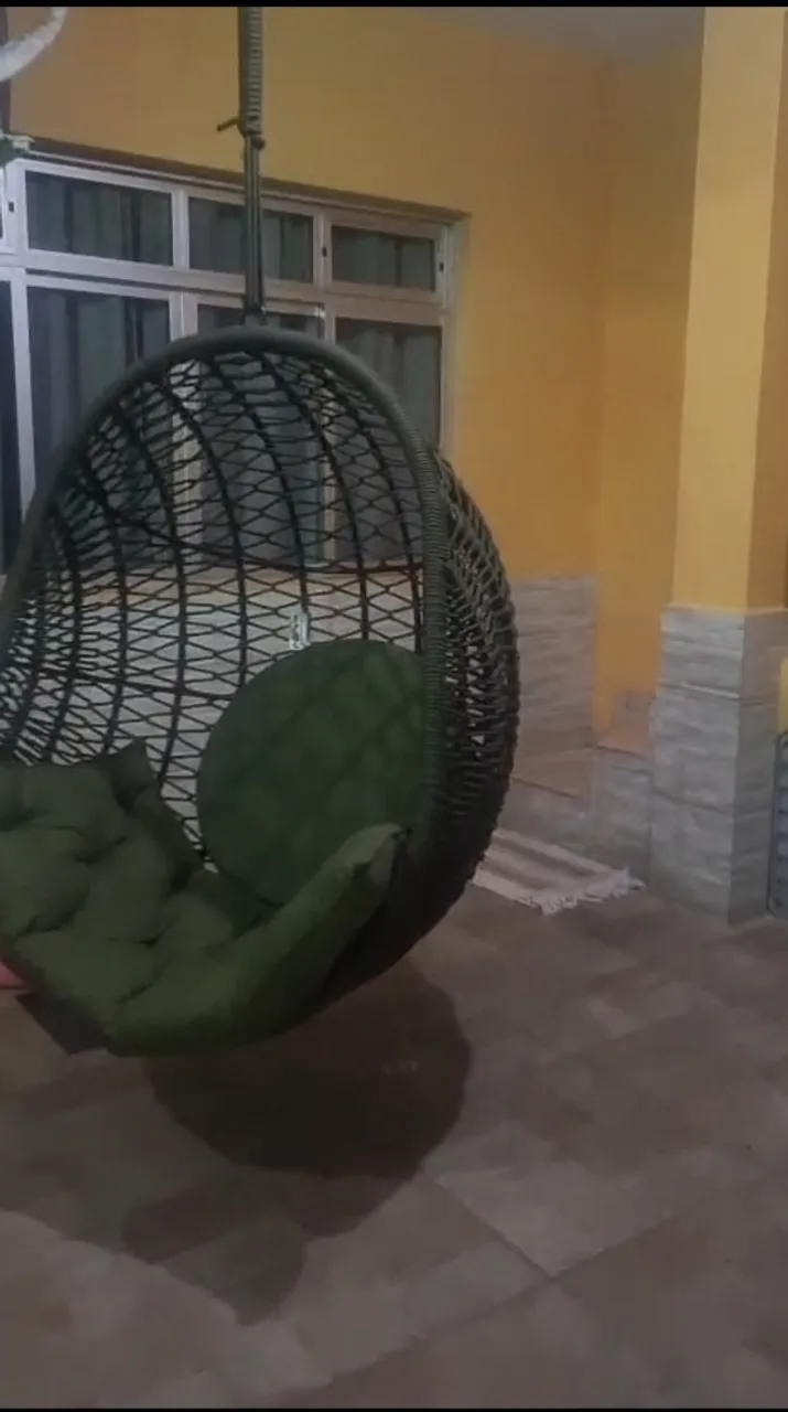 Alugo kit net próximo a ufsc !!!Padaria e Restaurante na entrada da rua *