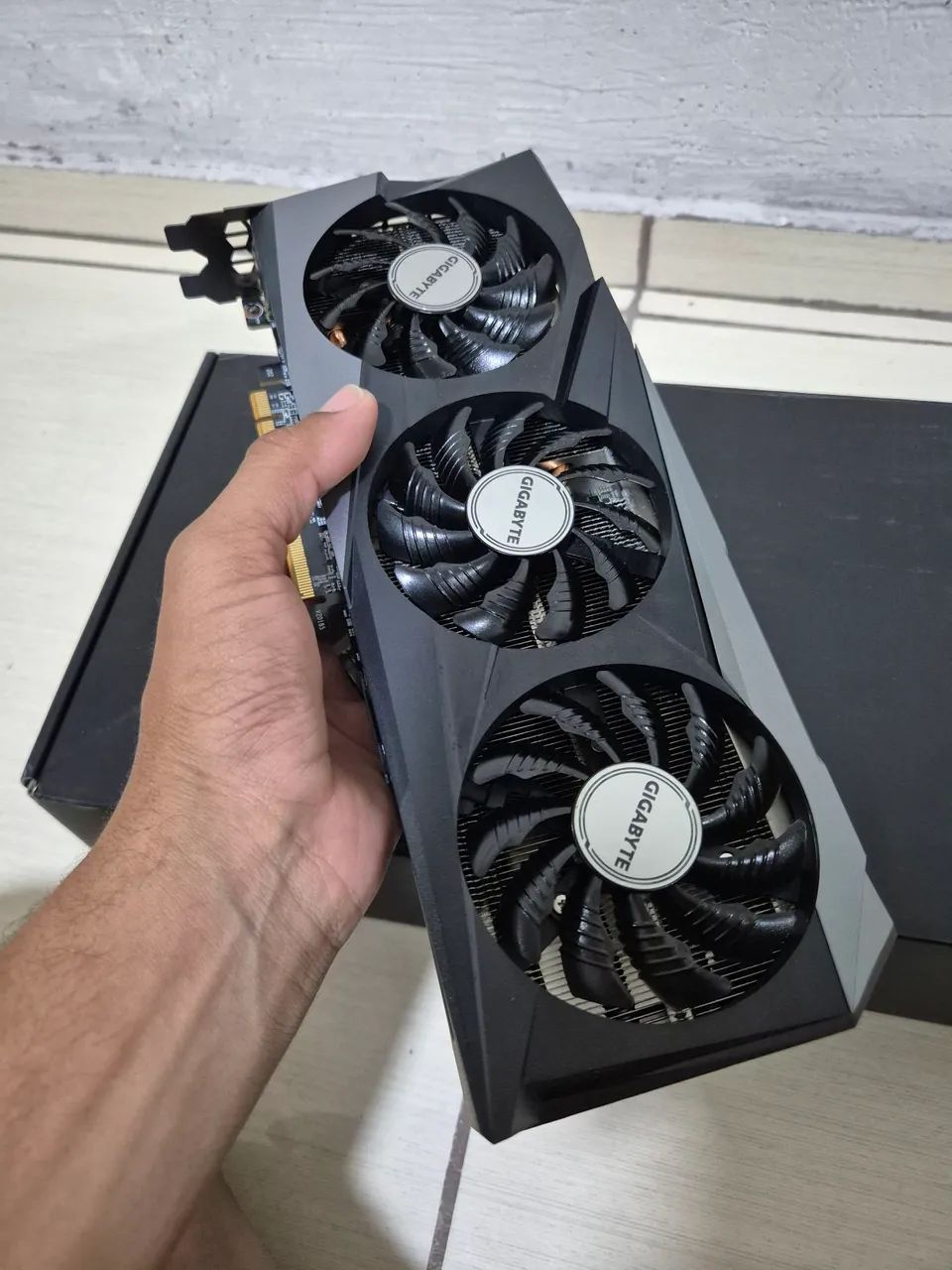 Placa de Vídeo Gigabyte GeForce RTX 3070 Gaming OC 8G. Aceito troca - Foto 3