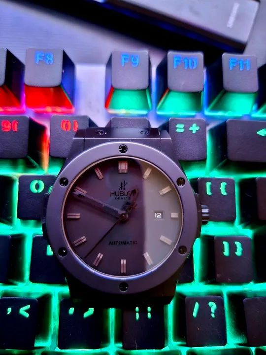 Hublot peguei numa dívida no estado para quem conhece pra sair hj - Foto 4