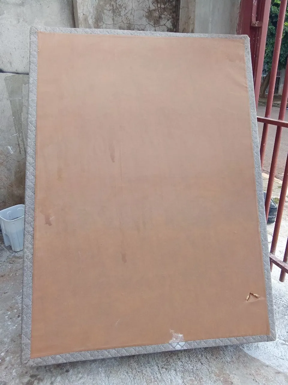 Cama de Casal com Colchão