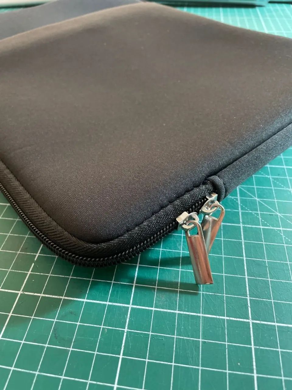Capa de notebook com bolso 15.6 Nova - Foto 3