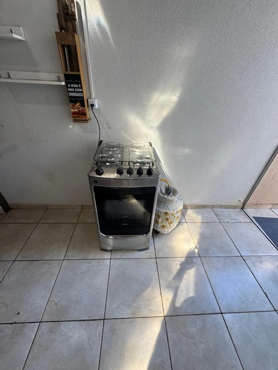 Fogão Consul 4 bocas cor Inox com acendimento automático - CFO4NAR BIVOLT