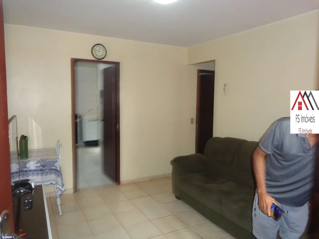 QS 406 Ótimo Apartamento 1º Andar com 2 Quartos Garagem Coberta Aceita Financiamento em Sa - Foto 6
