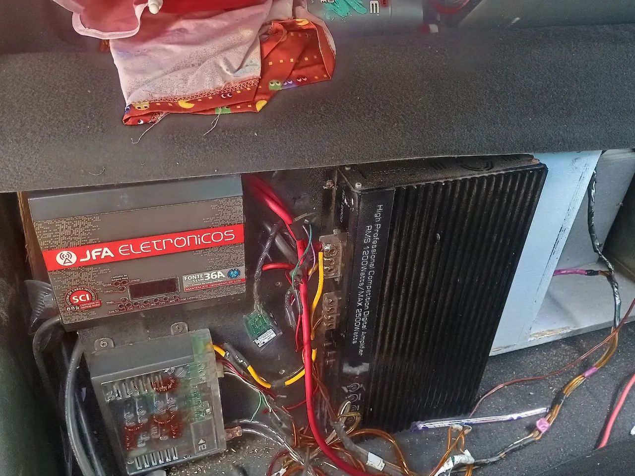 Caixa de Som Automotiva com Subwoofer - Foto 2