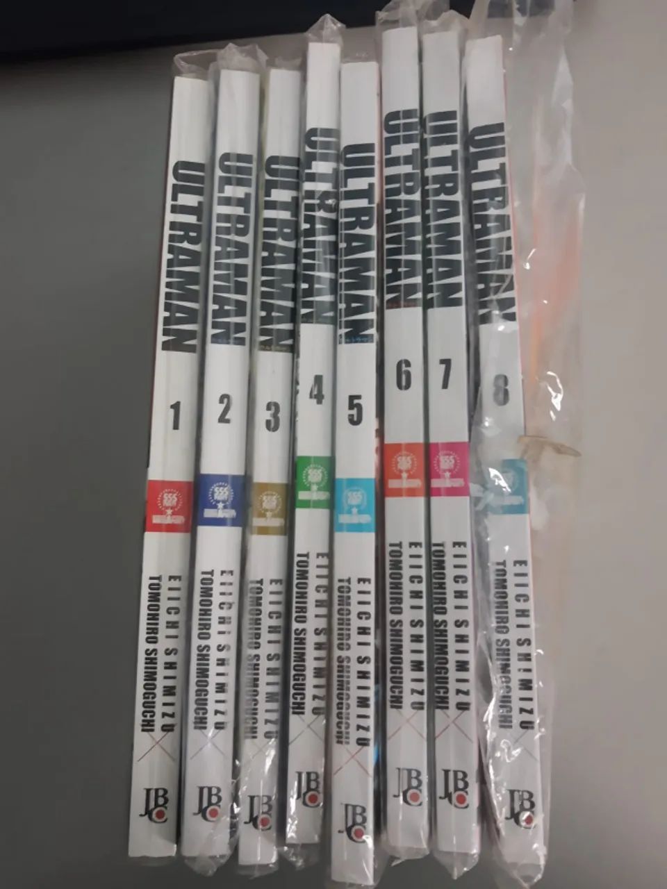 ULTRAMAN vol 1-8 
