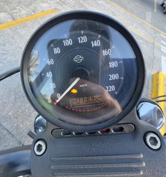 HARLEY DAVIDSON IRON 883 2020 - Impecável - Foto 3