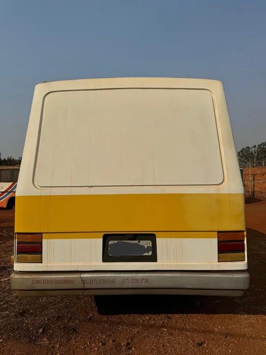 Micro ônibus Mercedes-Benz  - Foto 2