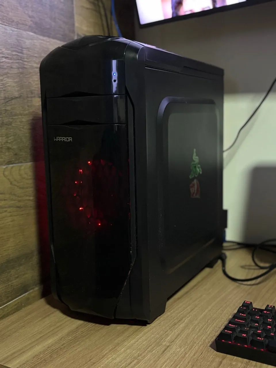 PC Desktop AMD Ryzen 3 2200G 16GB RAM - Foto 2