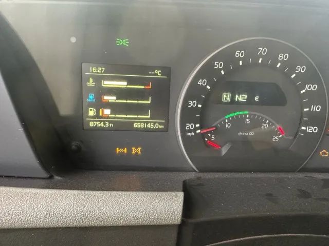 Volvo FH 540 6x4 Globetrotter i-Shift ano 2020 - Foto 14