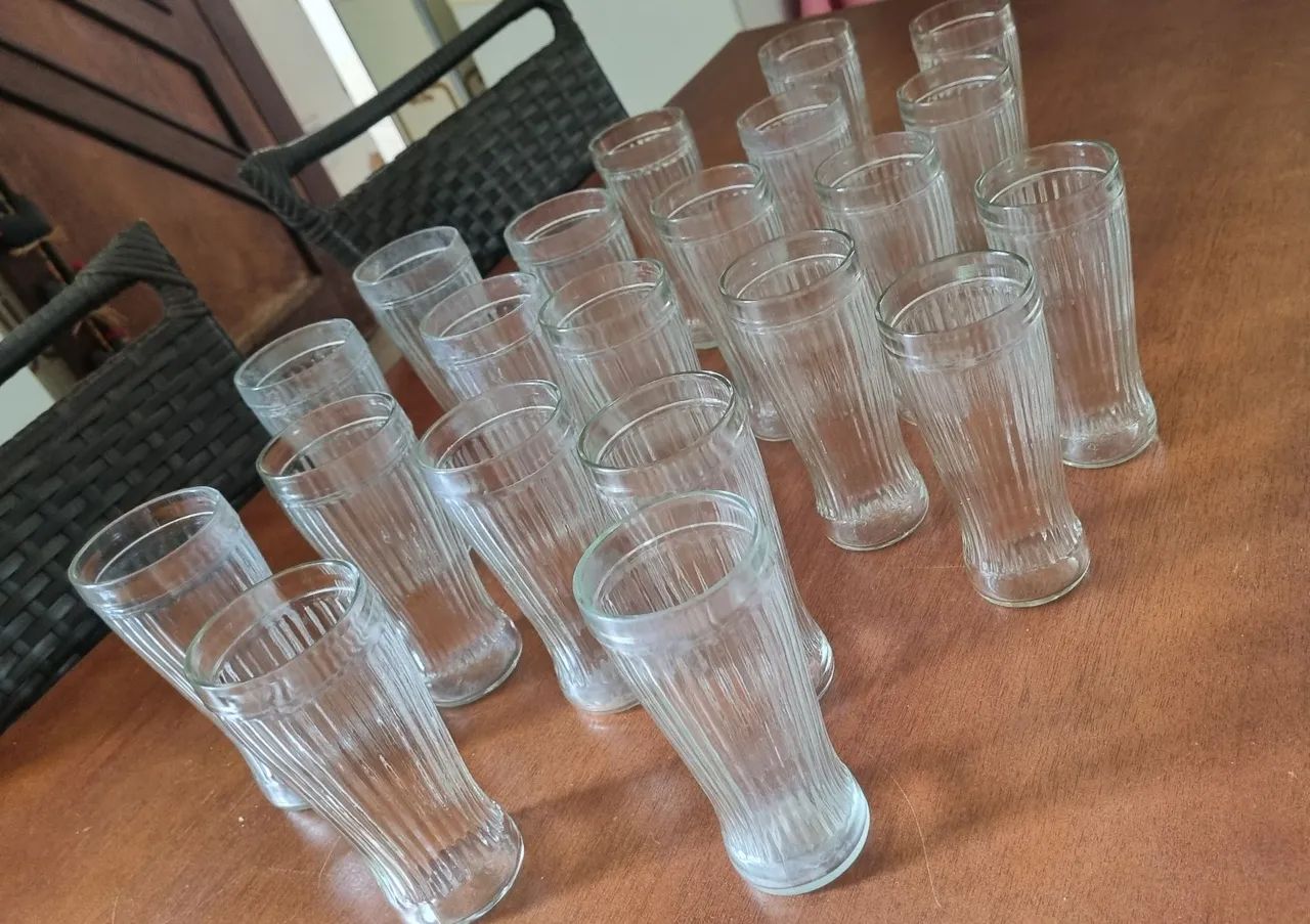 21 Copos Tulipa Para Chopp/Cerveja  300 ml em Vidro - Foto 2