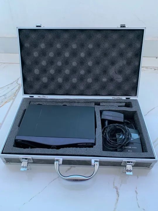 Transmissor de microfone sem fio AKG PW45